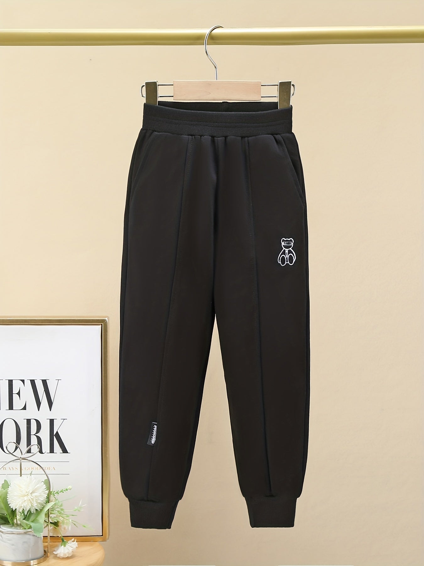Girls' Bear Graphic Jogger Sweatpants With Pockets for Workout
