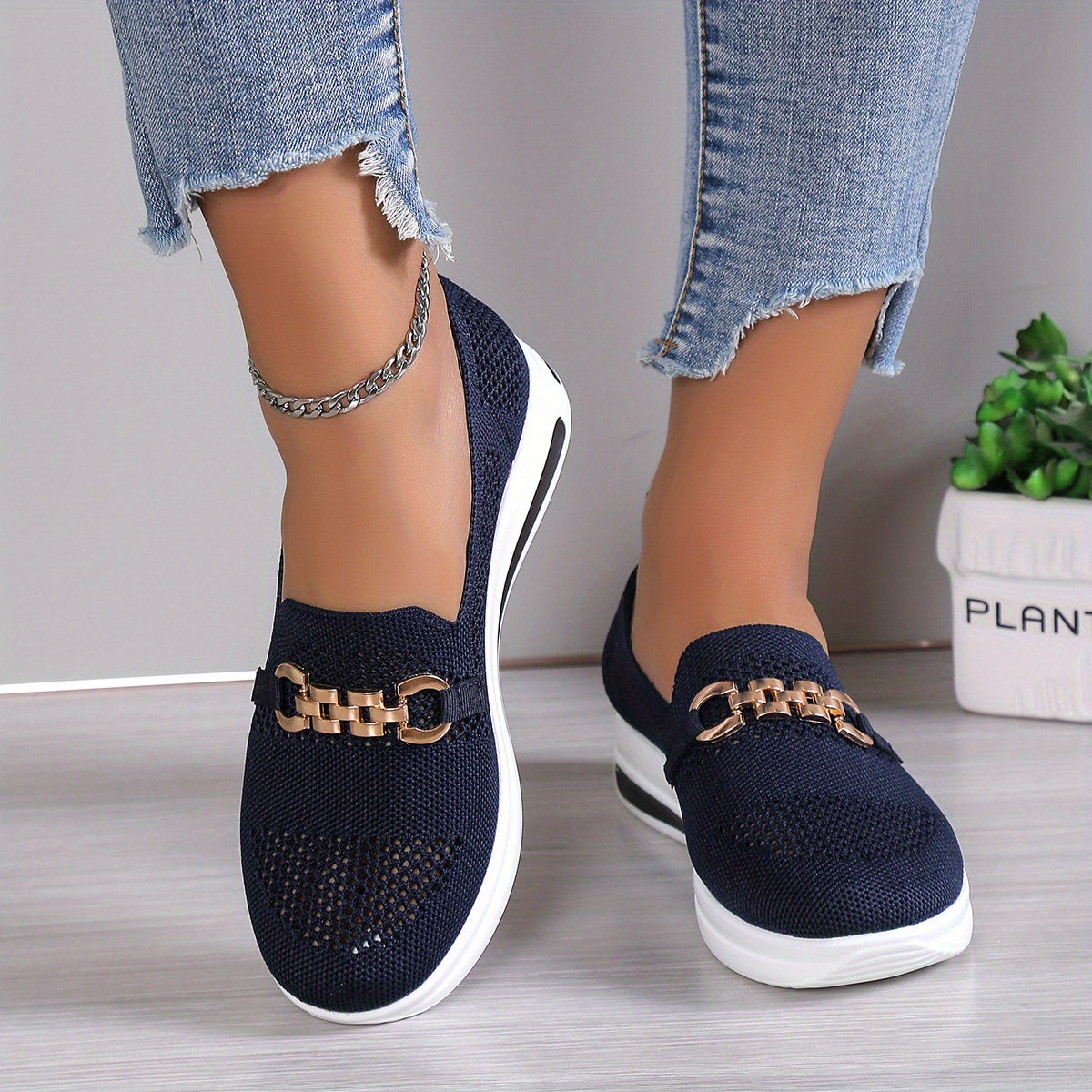 Women's Air Cushion Wedge Shoes Hollow Out Chain Decor Slip On Walking Shoes