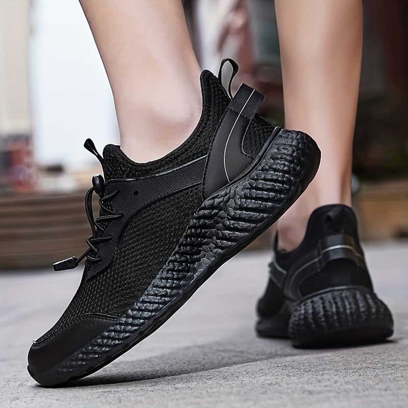 Men's Mesh Sneakers Non Slip Outdoor Shoes Hiking Climbing