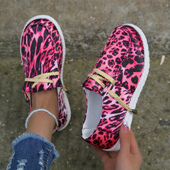 Leopard Print Canvas Shoes Low Top Lace Up Women's Walking Shoes