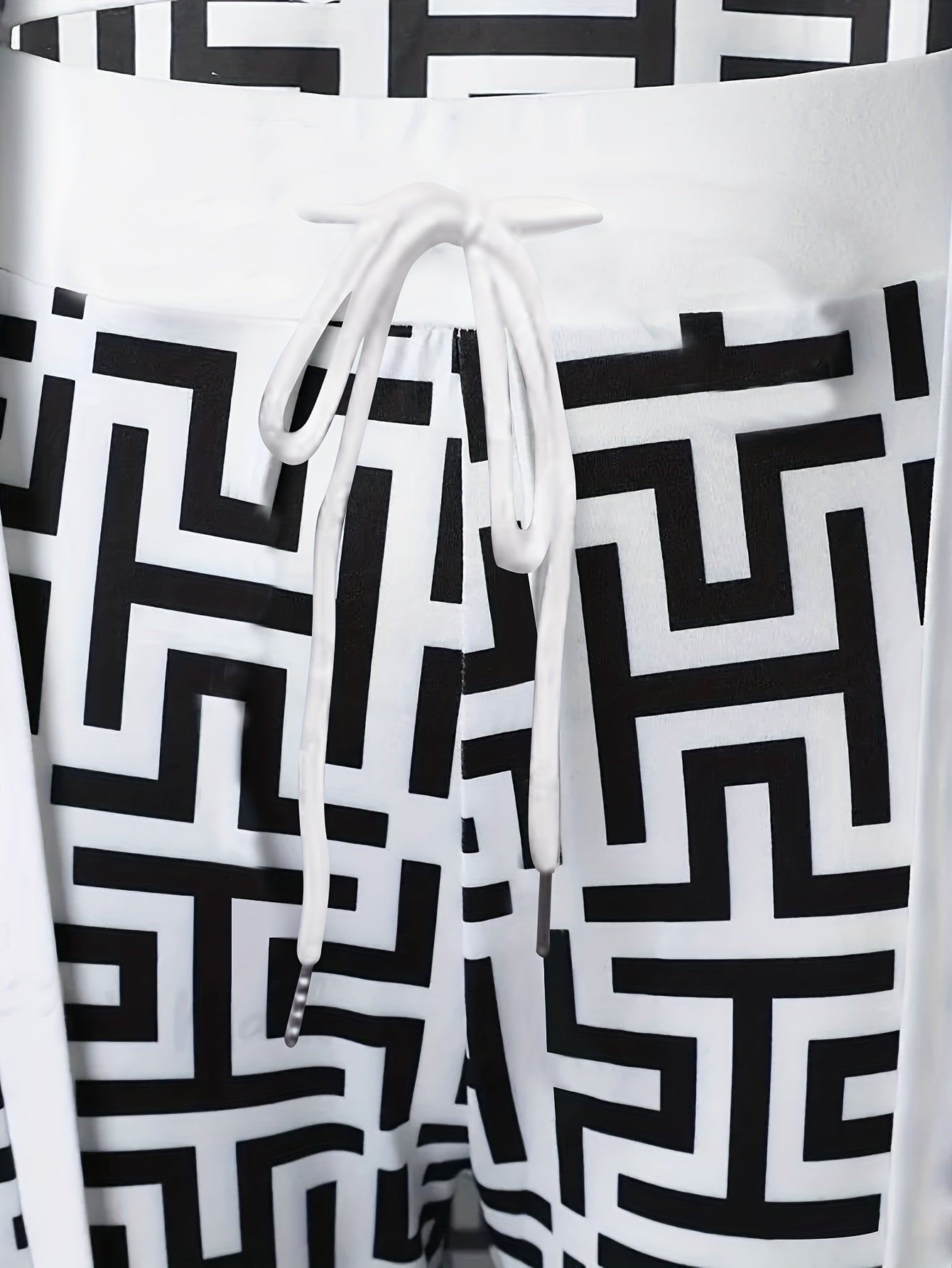 Greek Print 3-Piece Set: Crop Top, Pants & Open Front