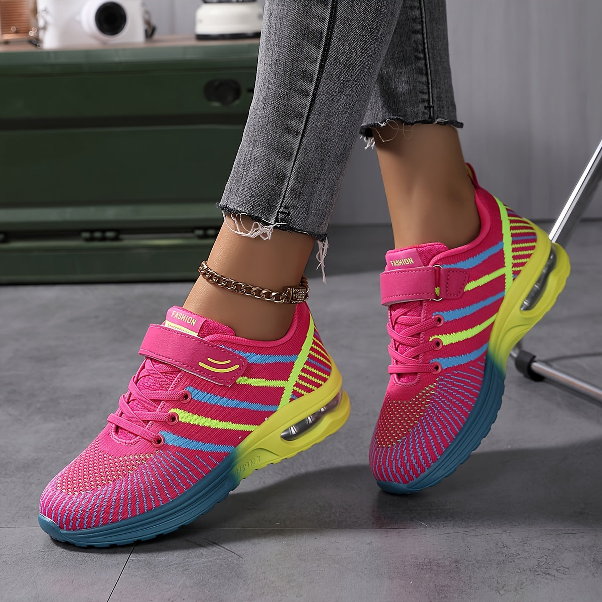 Women's Breathable Running Shoes Hook & Loop Fastener Athletic Sneakers