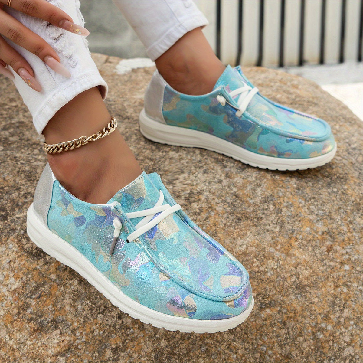 Women's Sequins Slip On Sneakers Low Round Toe Lightweight Flat Shoes