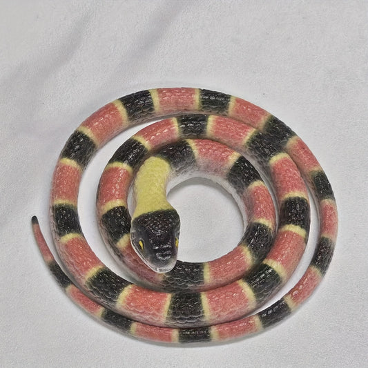 Realistic Soft Rubber Snake for Pranks Halloween Costumes Reptile Enthusiasts