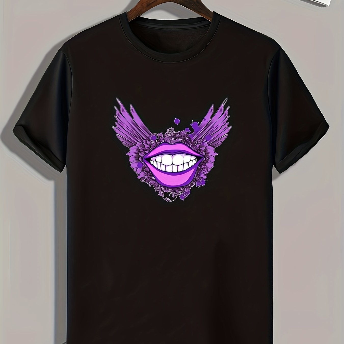 Purple Mouth Print Men's Graphic T shirt for Summer