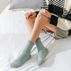 5 Pairs Colorblock Fuzzy Socks Women's Stockings & Hosiery