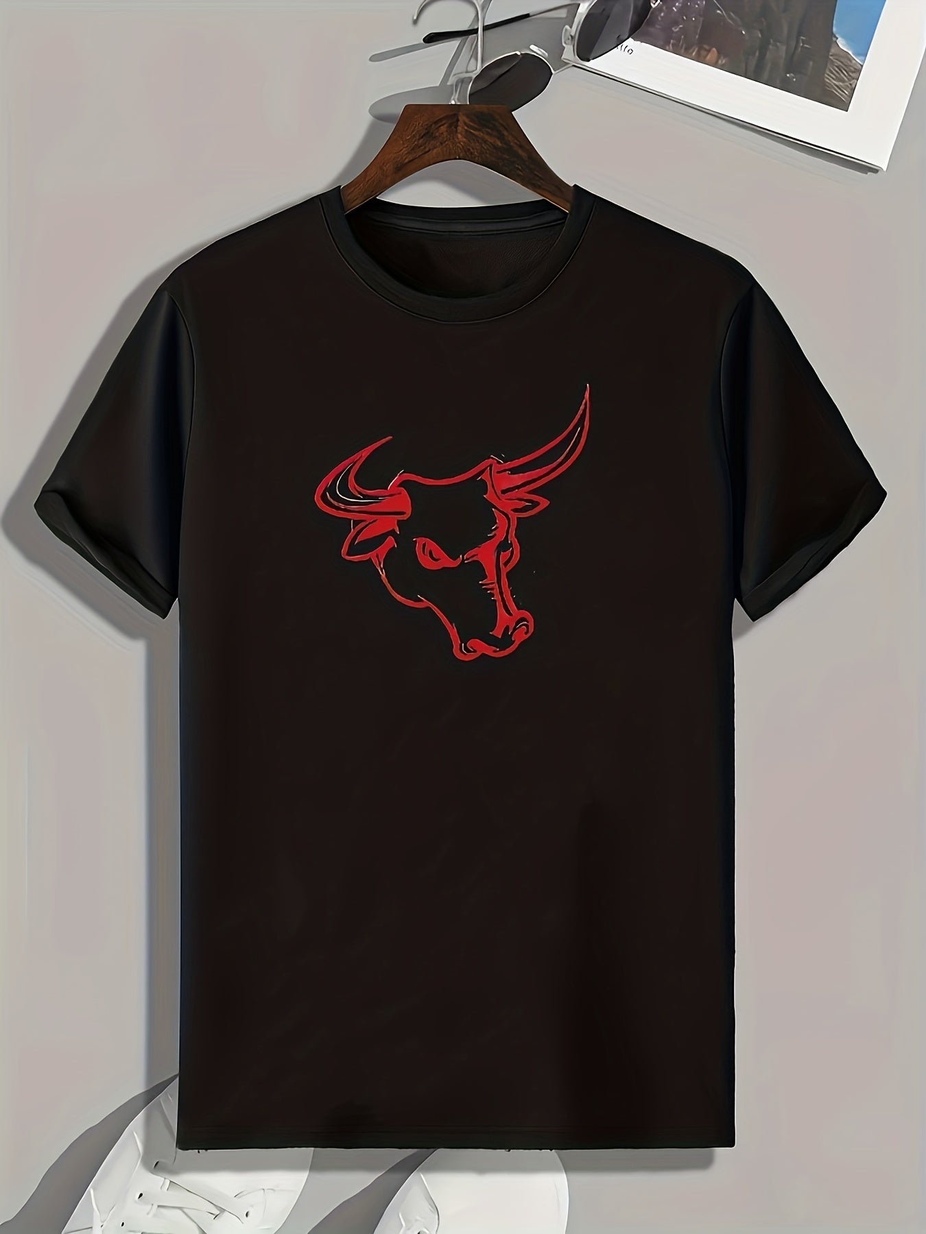 Men's Stretchy Bullhead Print T-shirt for Outdoor Summer