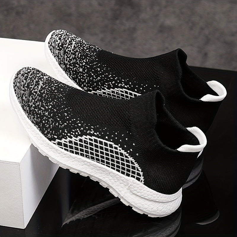Men's Lightweight Slip On Casual Shoes For Traveling Jogging
