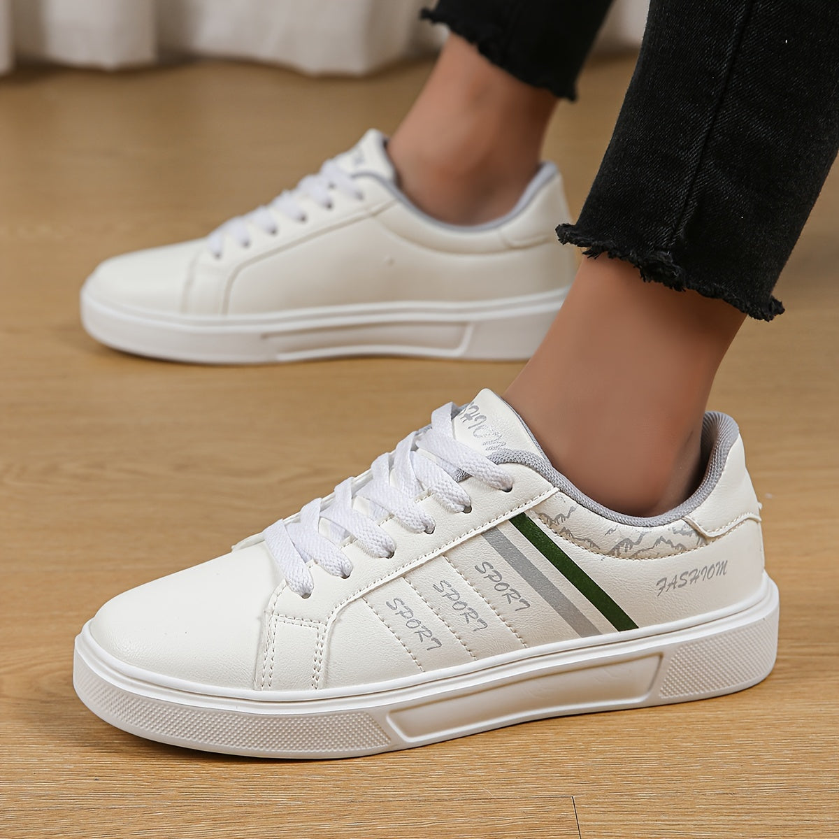 Retro Letter & Stripes Faux Leather Skate Shoes