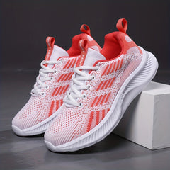 Two Tone Running Shoes Lightweight & Wear resistant Lace Up Sneakers