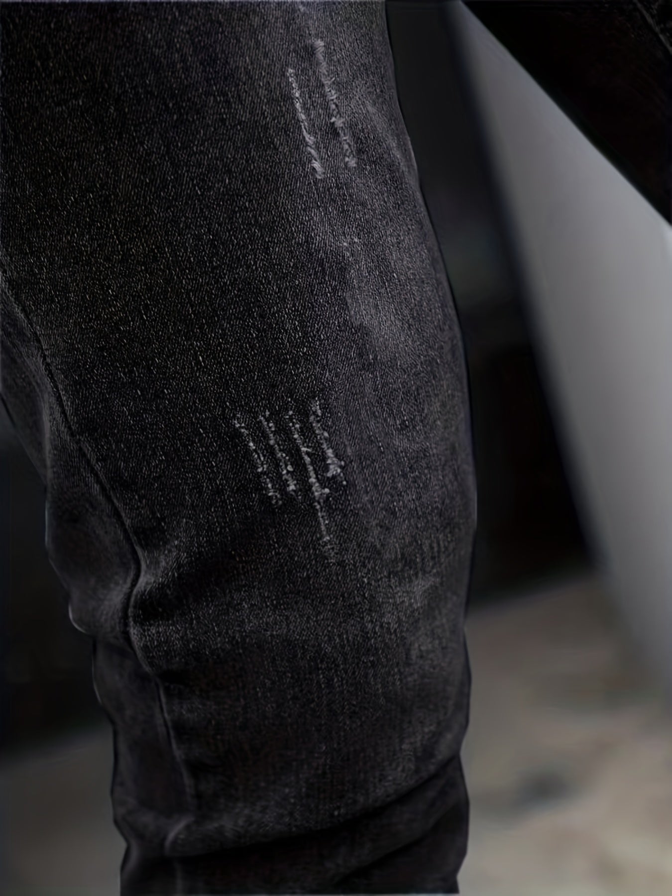 Men's Slim Fit Distressed Stretch Denim Jeans