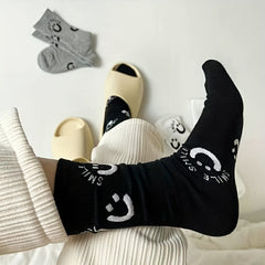 3 Pairs Smiling Face Print Socks Mid Tube Women's Stockings