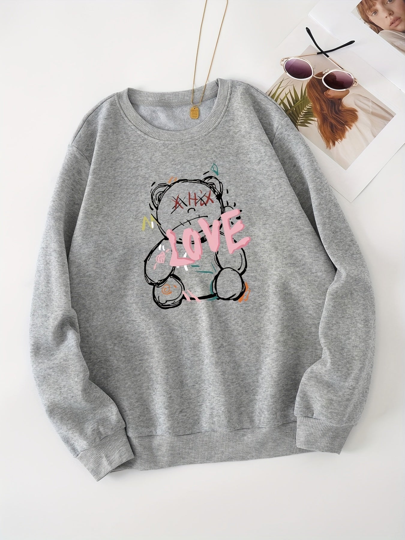 Bear Graphic Pullover Sweatshirt Women's Sporty Sweatshirts