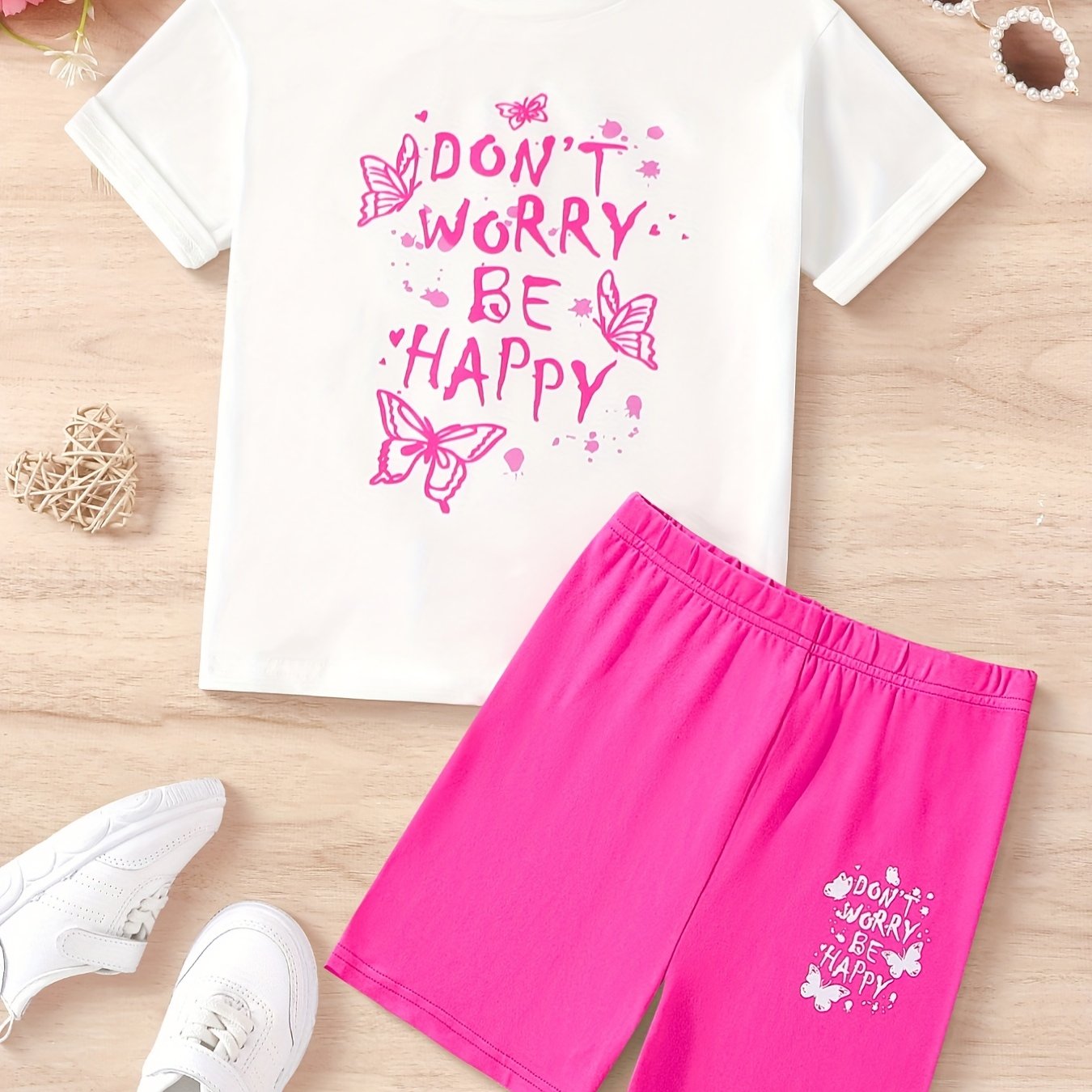 2pcs Girls Letter & Butterfly Graphic T Shirt & Shorts Set Summer Clothes