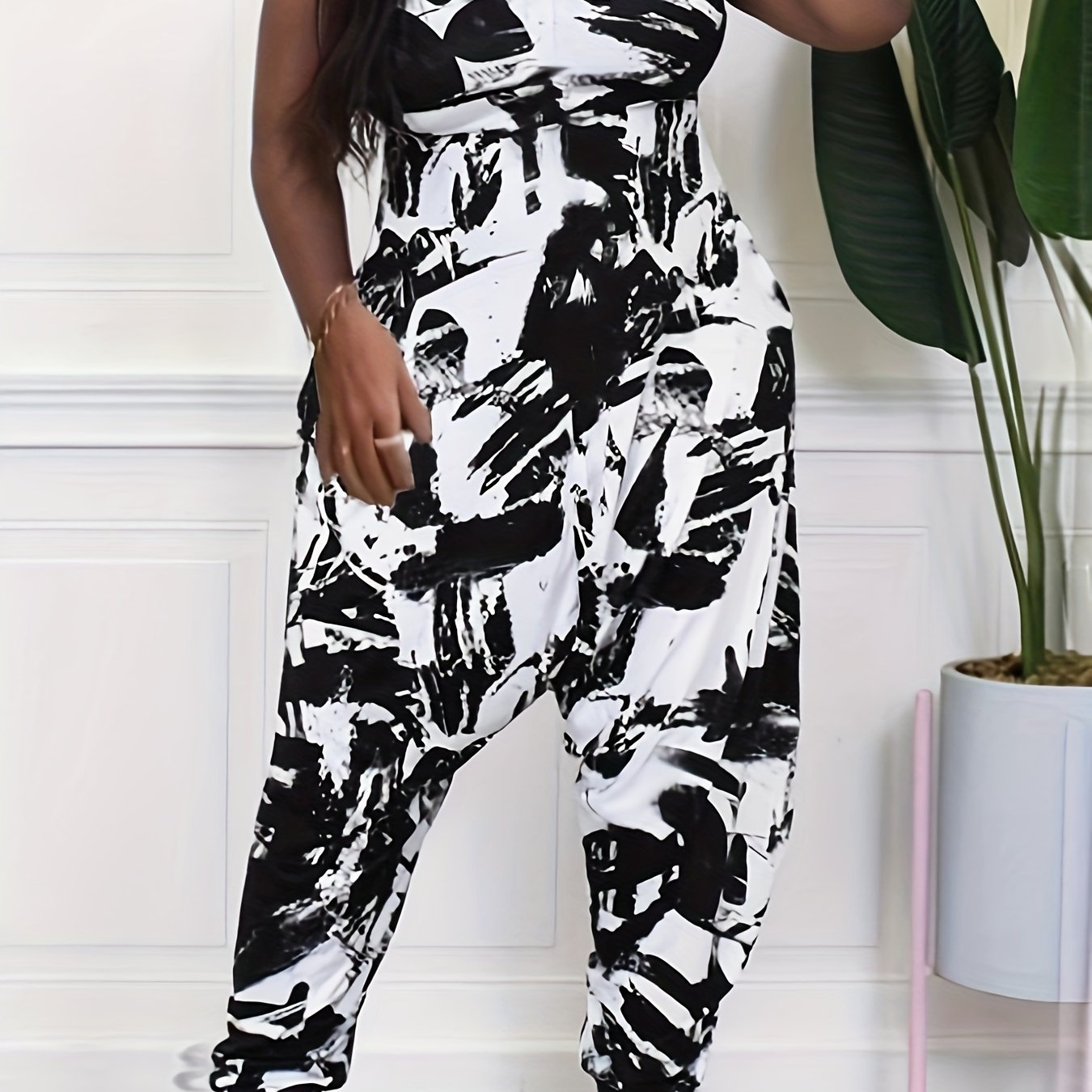 Graffiti Print Halter Neck Jumpsuit With Pockets
