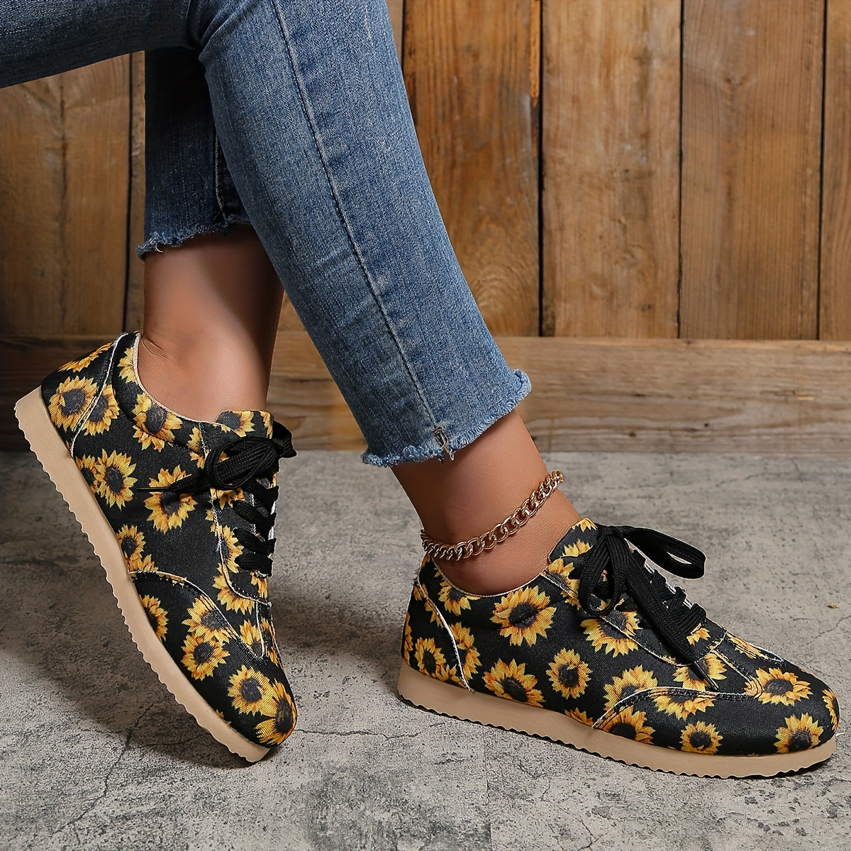 Women's Sunflower Pattern Sneakers Casual Lace Up Outdoor Shoes