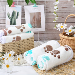 Soft Warm Dog Blanket Grey Paw Pattern Fluffy Mat for Dogs Cats