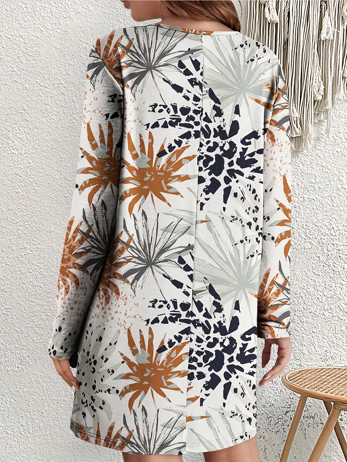 Floral Print Long Sleeve Round Neck High Stretch Dress