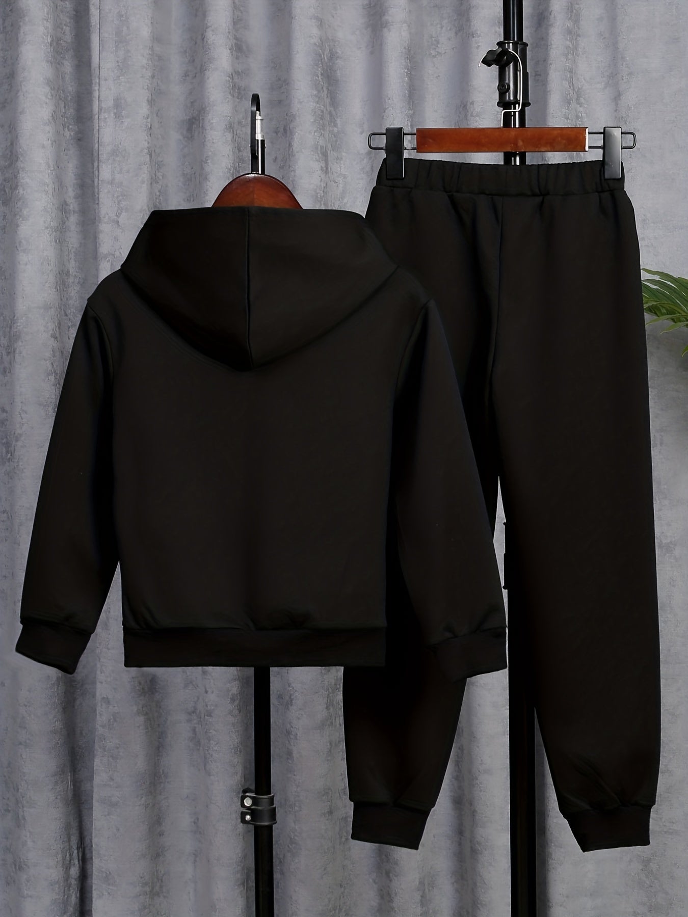 Poker K Pattern Boy's 2pcs Hoodie & Solid Sweatpants Set