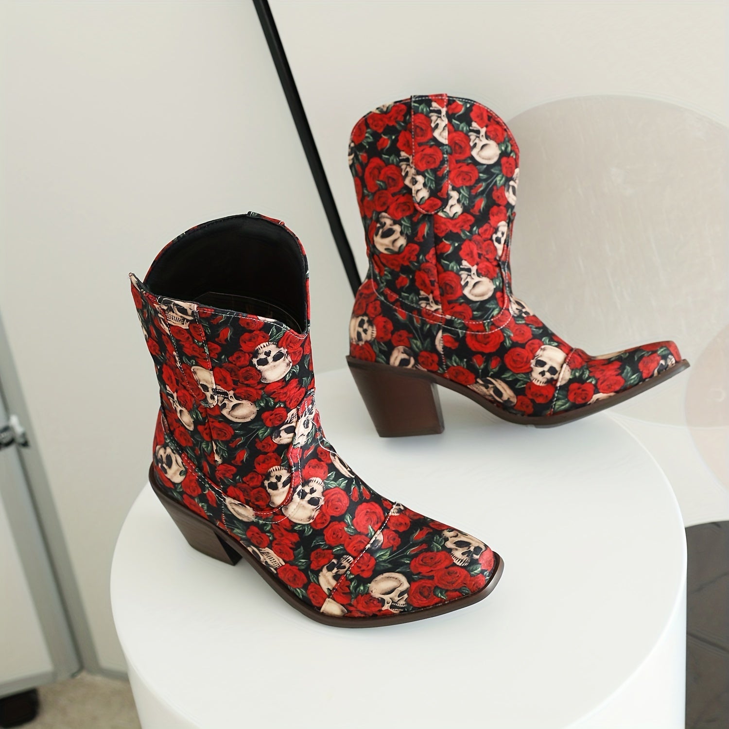 Women's Rose & Skull Print Cowgirl Boots Chunky Heel Slip On Western Boots