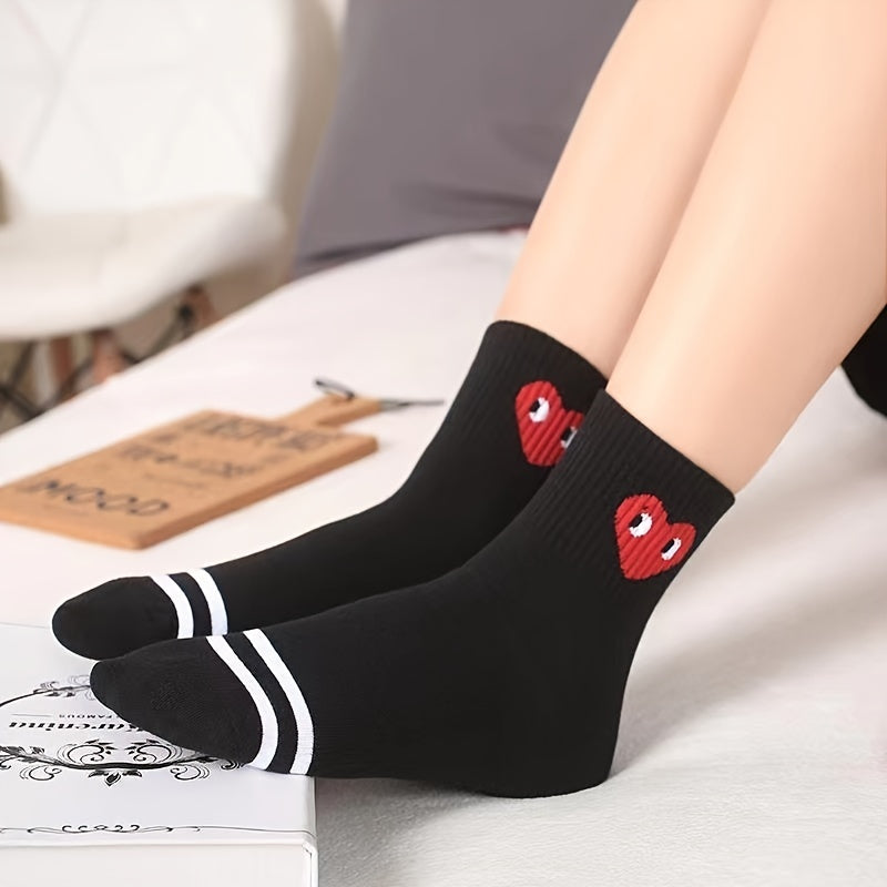 Heart Pattern Crew Socks Women's Stockings