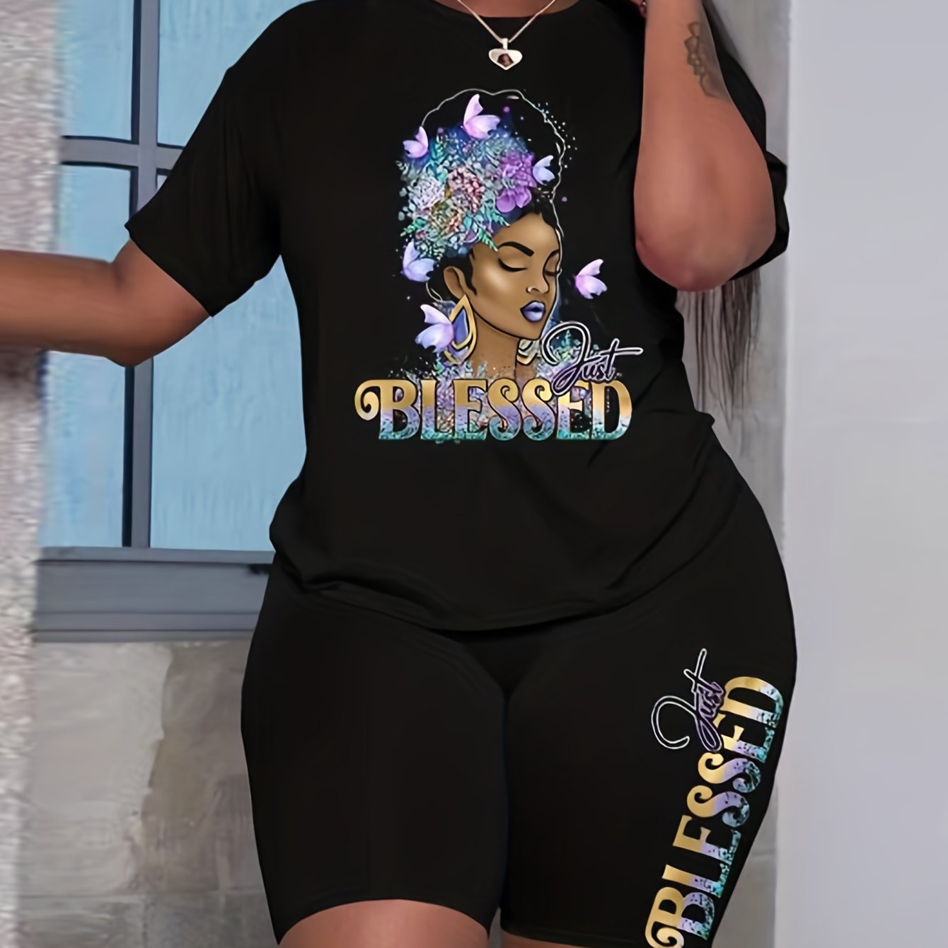 Casual Two Piece Set Crew Neck Tee & Slim Shorts