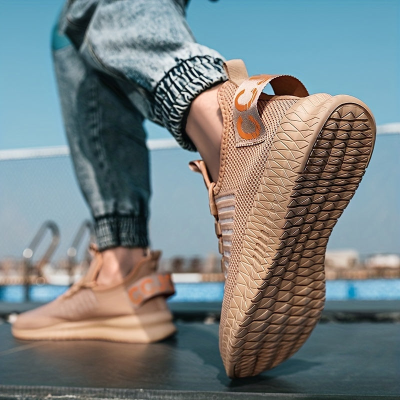 Men's Lightweight Breathable Running Shoes for Spring and Summer
