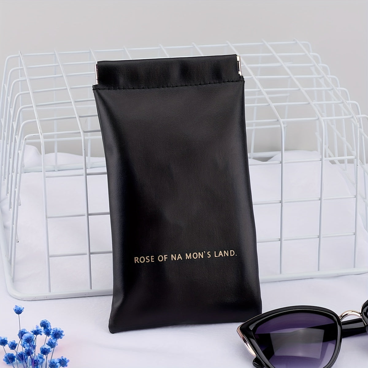 Letter Print Glasses Bag PU Leather Sunglasses Pouch