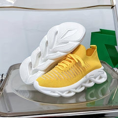 Women's Breathable Flying Woven Sneakers Casual Running Shoes