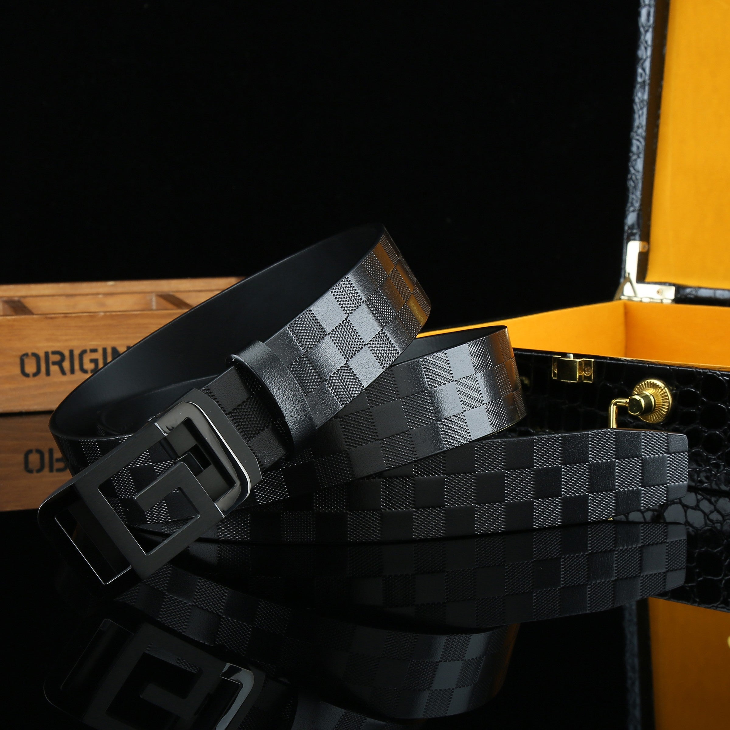 Men's Checkerboard Pattern Cowhide Belt 3 1/4in Auto Buckle Adjustable 304 Stain