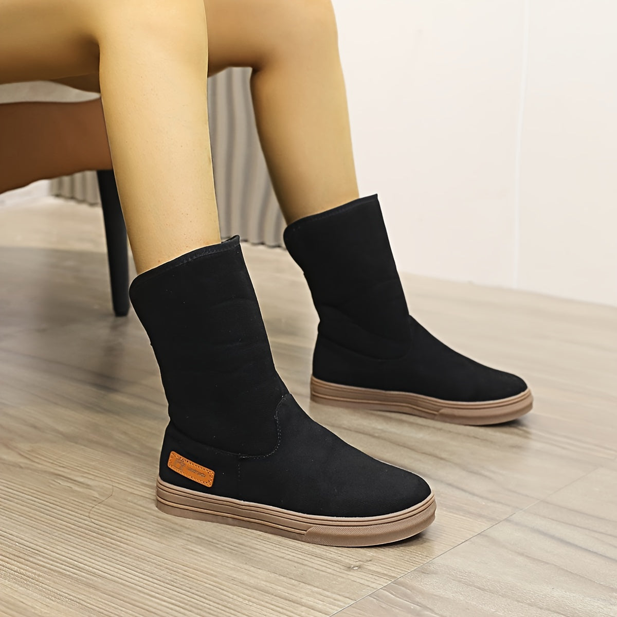 Women's Waterproof Snow Boots Slip-resistant Flat Heel Warm Winter Boots