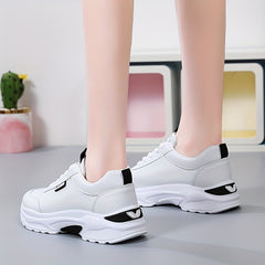 Women's Non Slip Walking Shoes Comfortable Outdoor Sneakers