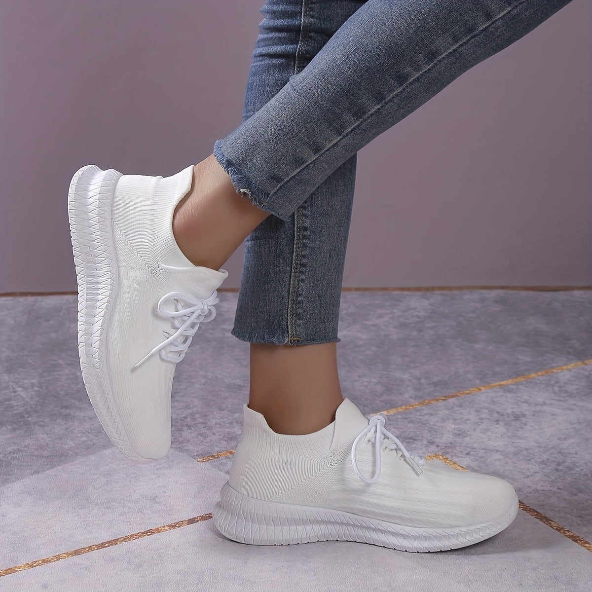 Women's Breathable Knit Sneakers Low Top Lace Up Shoes