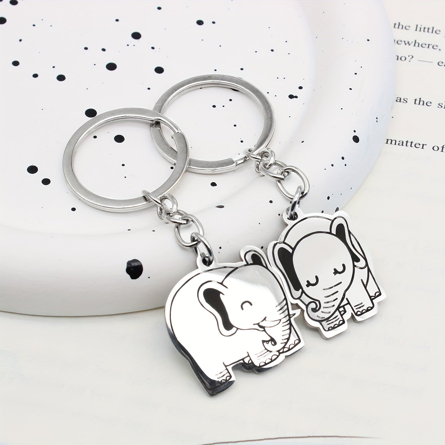 2pcs Elephant Printed Keychain Gift Backpack Purse Decoration