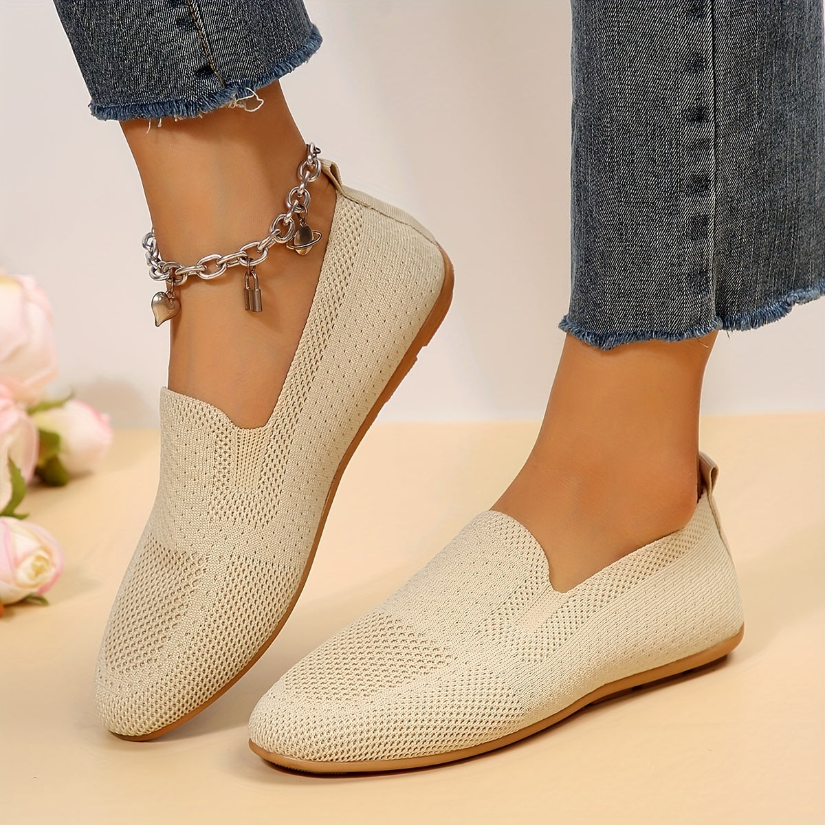 Women's Knit Mesh Slip On Flat Shoes Lightweight & Comfortable
