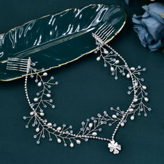 Romantic Headwear Forehead Alloy Chain With Rhinestone Pendant Hair Comb