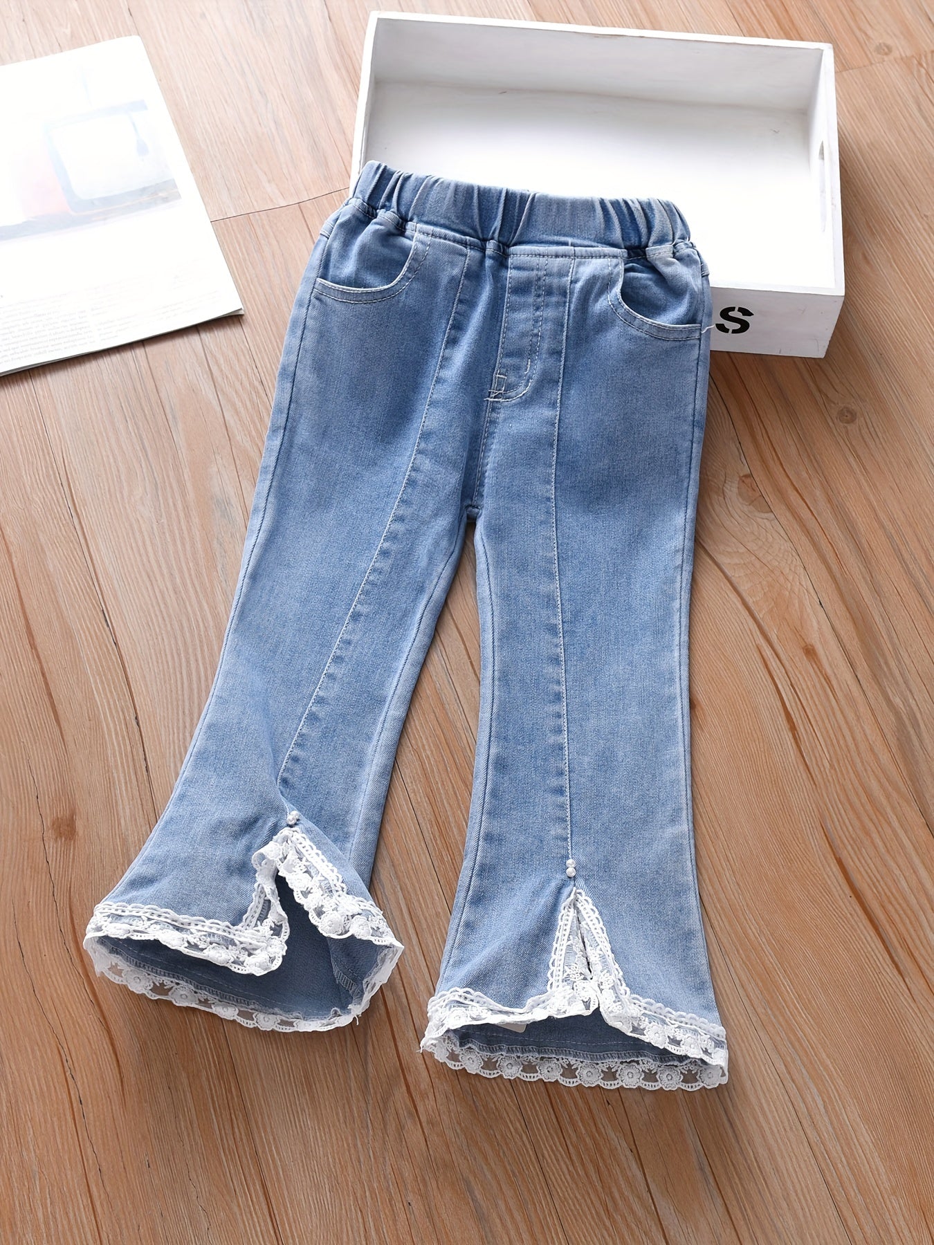 Girls Jeans Lace Cuffs Bell Bottom Pants for Spring/Autumn
