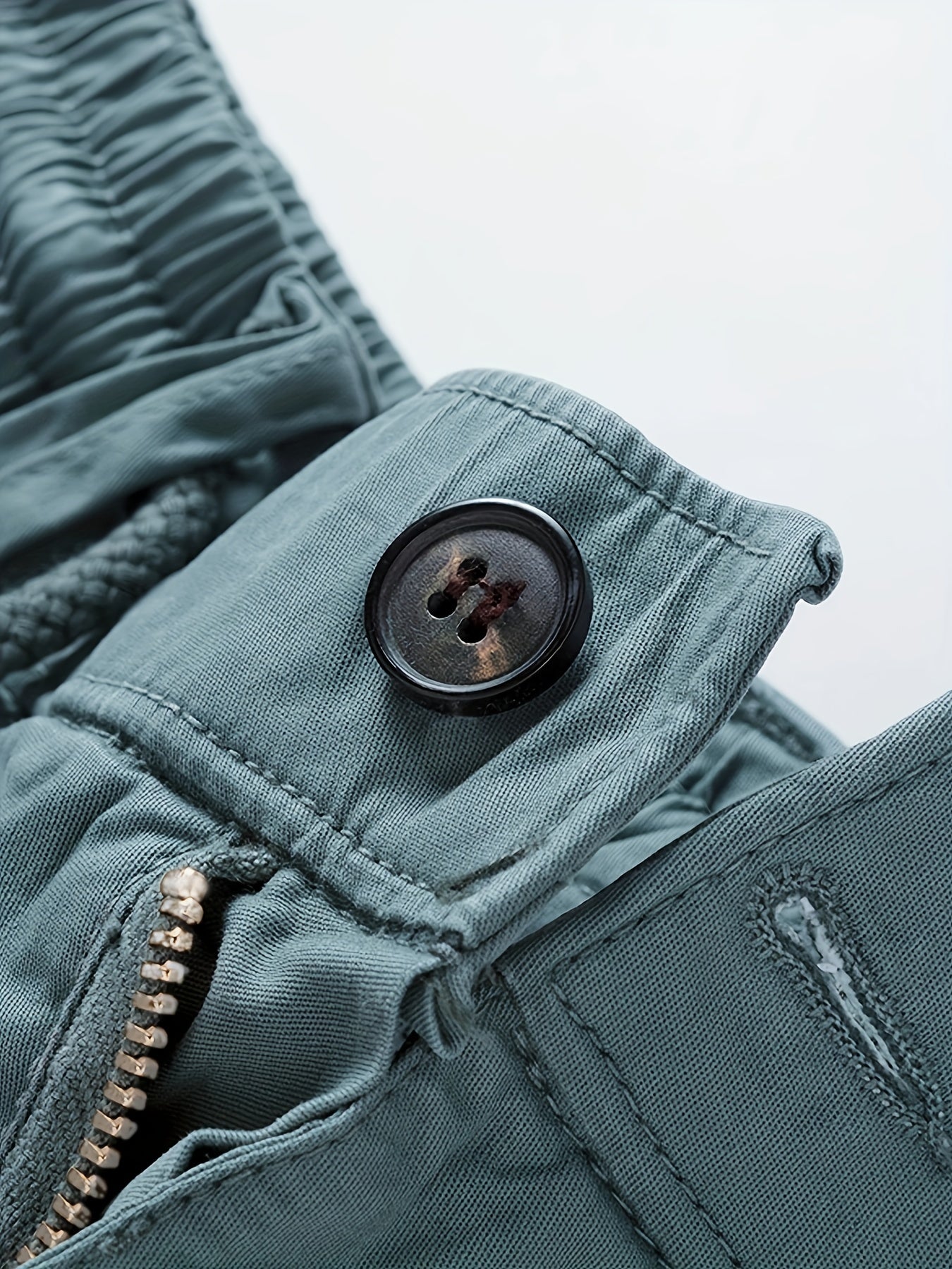 Men's Zip Pocket Outdoor Shorts for Summer Workouts