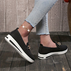 Women's Chain Decor Platform Sneakers Slip On Outdoor Shoes