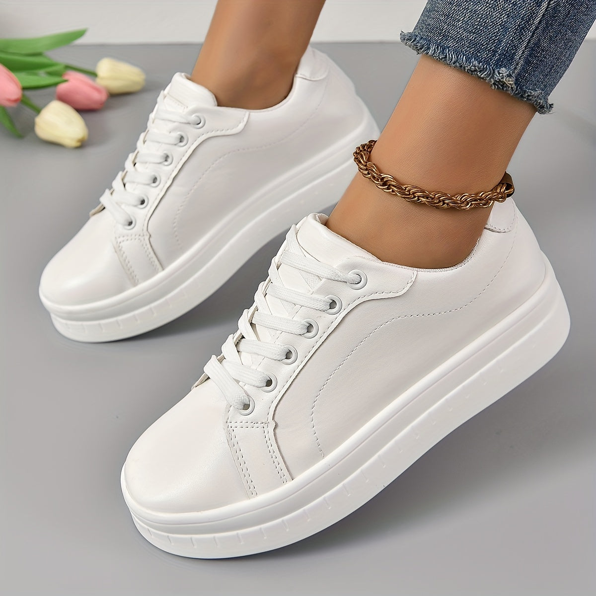 Women's Platform Sneakers Lace Up Solid Flat Shoes