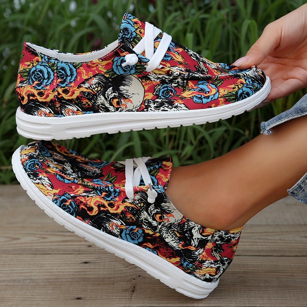 Colorful Halloween Print Low Top Walking Shoes