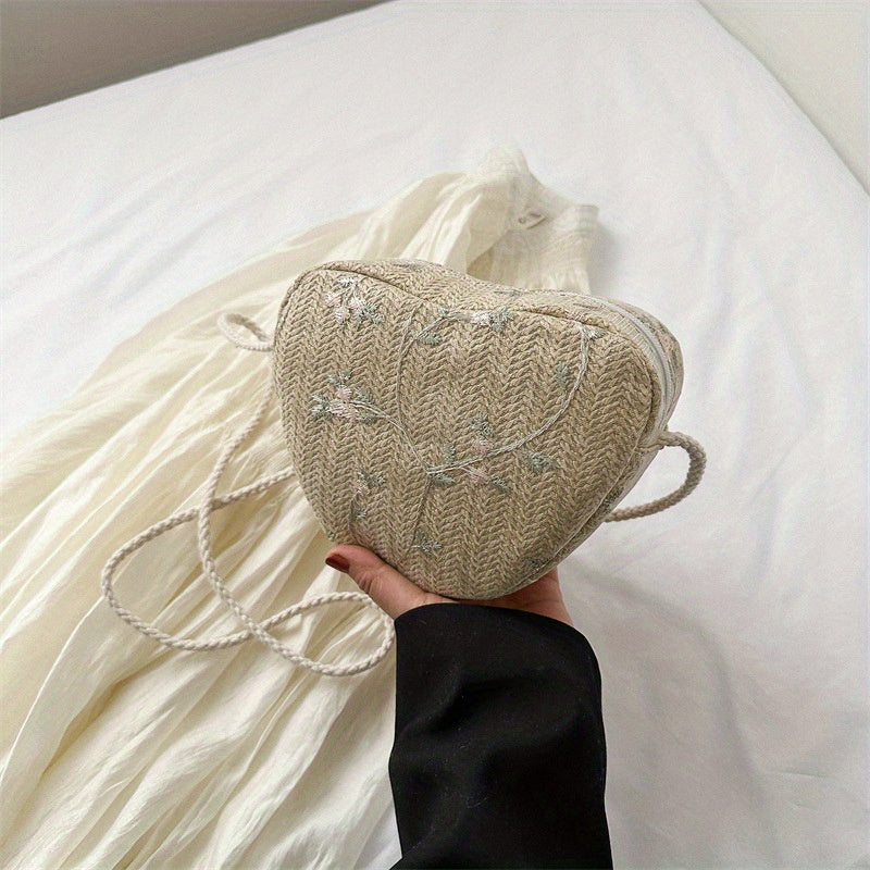 Casual Straw Woven Crossbody Bag Heart Shaped Flower Crossbody Bag