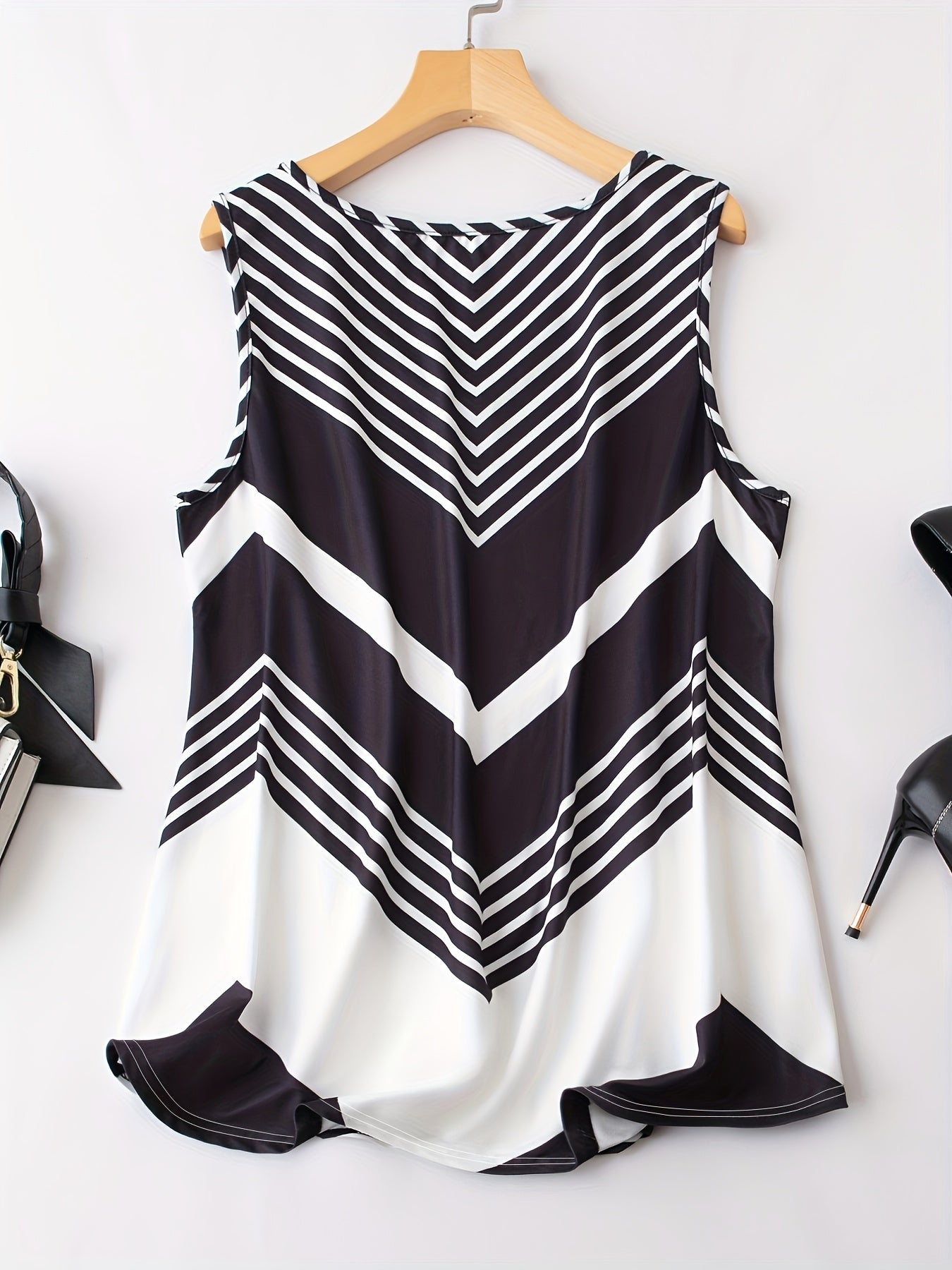 Colorblock Stripe Print V Neck Plus Size Tank Top
