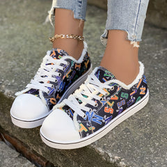 Women's Letter Graphic Canvas Lace-Up Sneakers