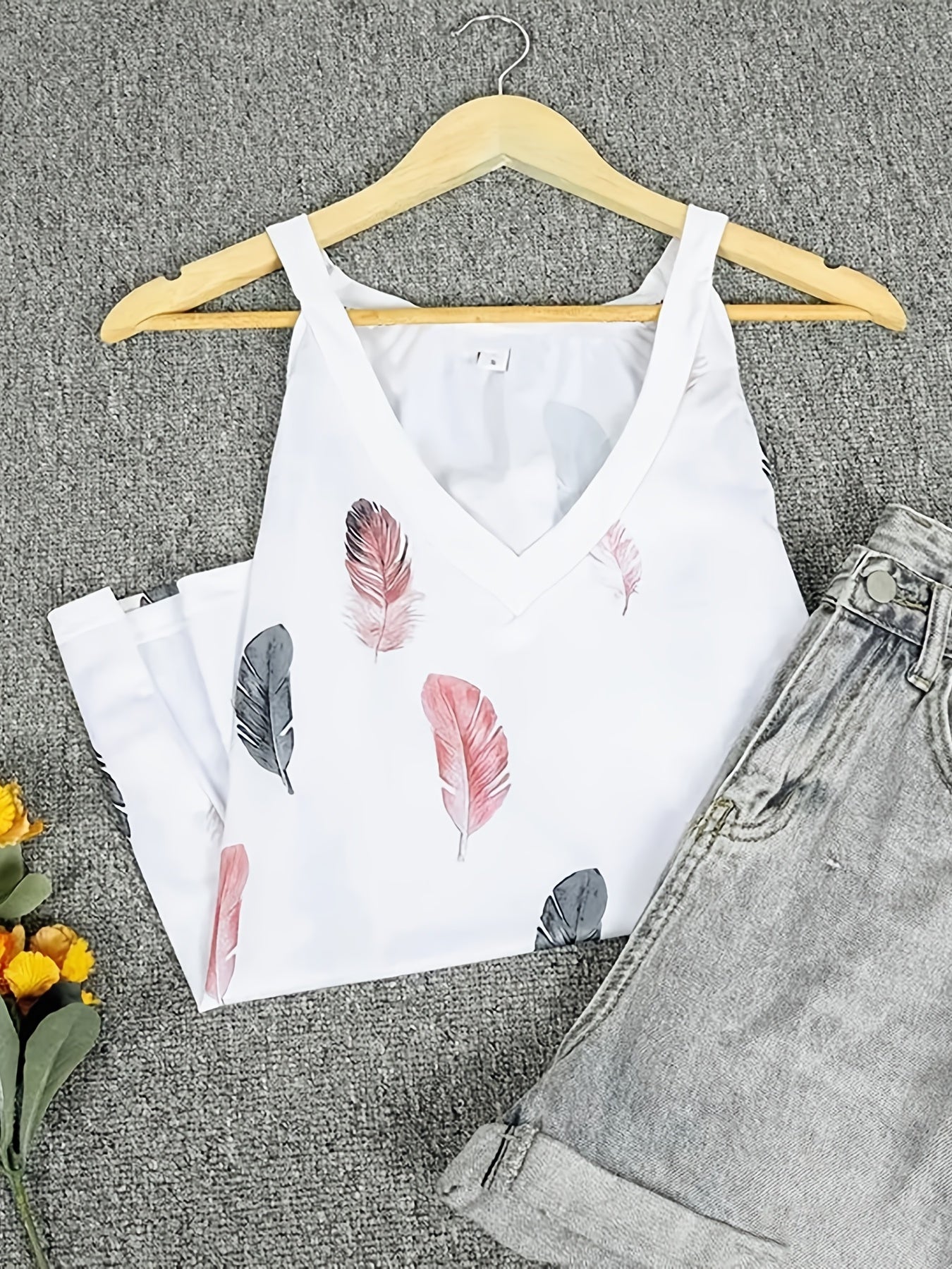 Feather Print V Neck Top Casual Summer Sleeveless Top