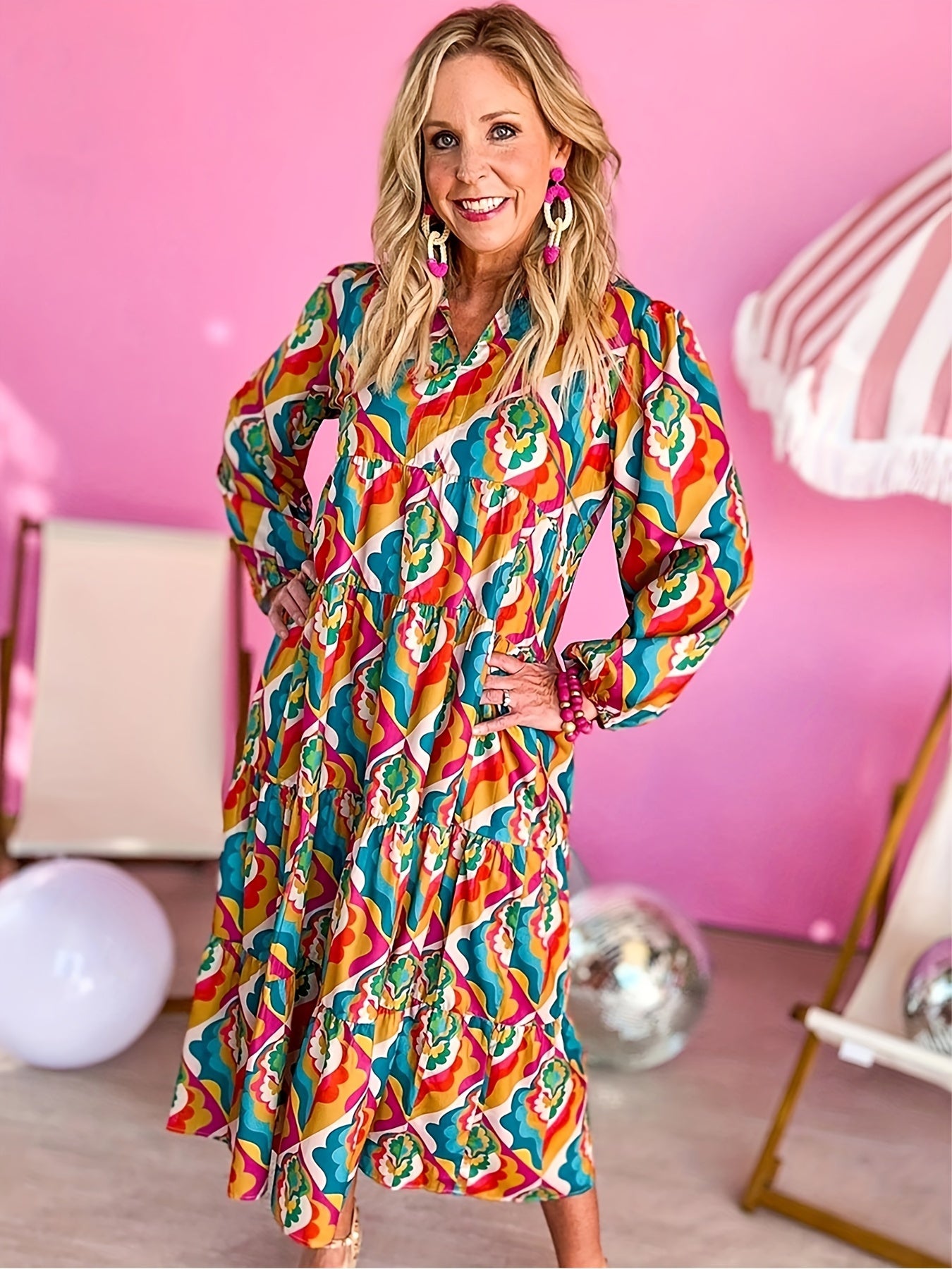 Women's Plus Geometric Print Long Sleeve V Neck Maxi Dress