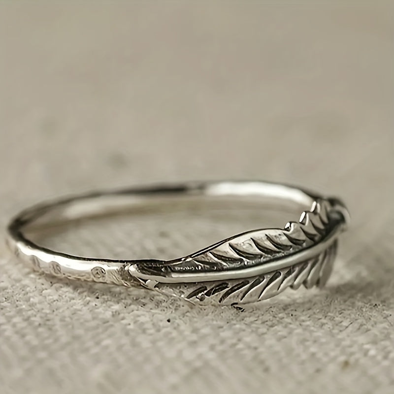 Vintage Feather Ring for Men and Women