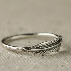 Vintage Feather Ring for Men and Women