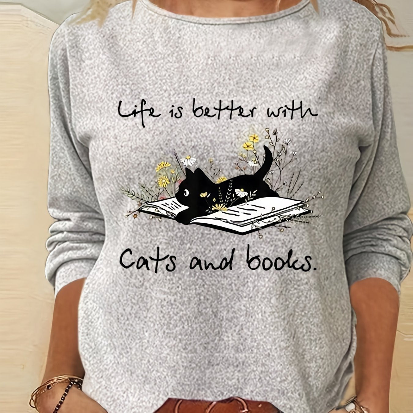 Cat & Book Print Long Sleeve T shirt Women's Clothing