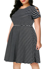 Strip Print Criss Cross Short Sleeve Midi Dress Women's Plus